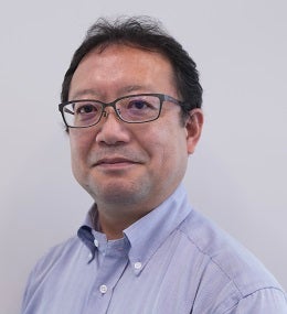 鈴木　博氏