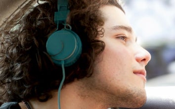 Voice Processor Applications: Wired Headsets