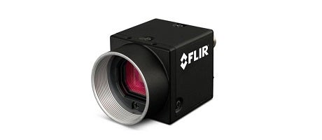 FLIR製のコンパクトな黒色のカメラ。前面にレンズがある。